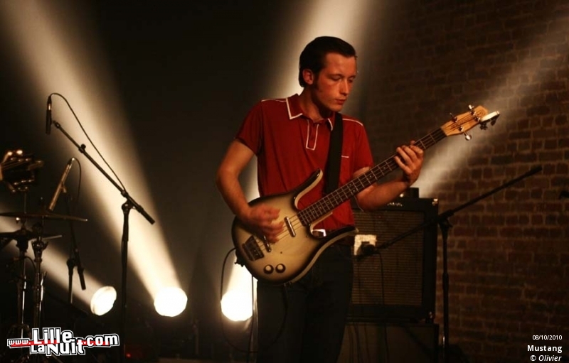 Mustang au Poche de Béthune en live - photo n°6