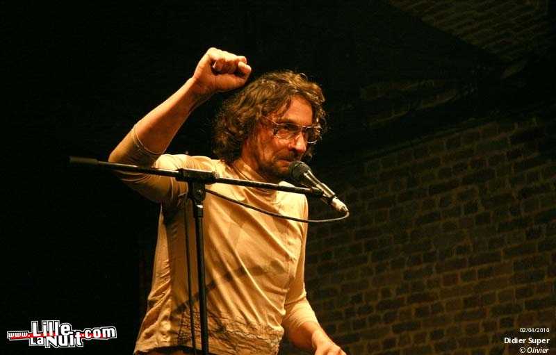 Didier Super & Les Vraoums au Poche de Béthune en live - photo n°1