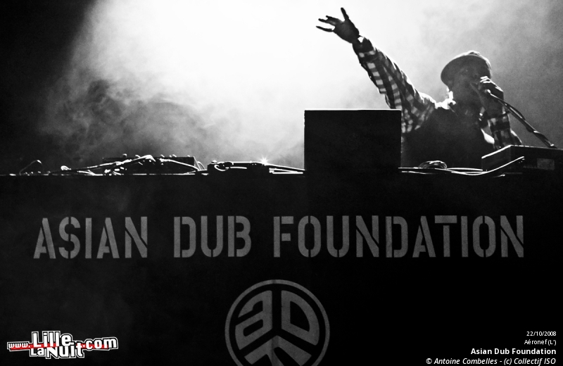 Asian Dub Foundation + Voicst en live - photo n°13