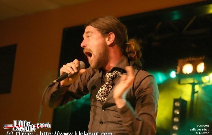 Les Fatals Picards [Festival Les Enchanteurs] à Rouvroy en live - photo n°3