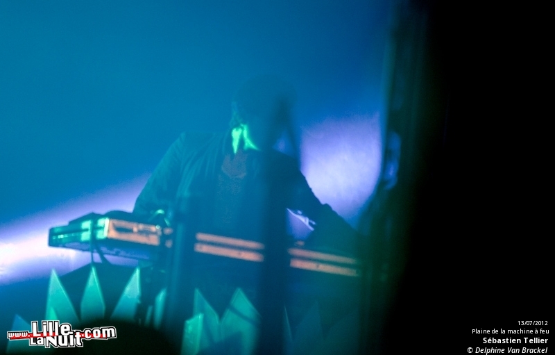 Dour Festival 2012 – jour 2 (part 2) : Ministry, Sébastien Tellier, Fanfarlo, etc. en live - photo n°42
