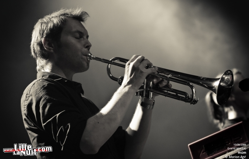 Festival RADAR au Grand Mix – Jour 1 – The Acorn, Elysian Fields, Jeremy Jay, Bell Orchestre, múm en live - photo n°3