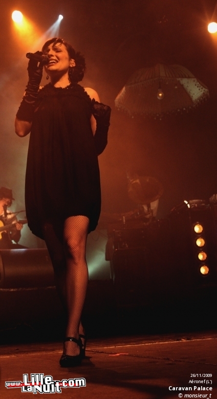 Caravan Palace & Féfé à l’Aéronef en live - photo n°6