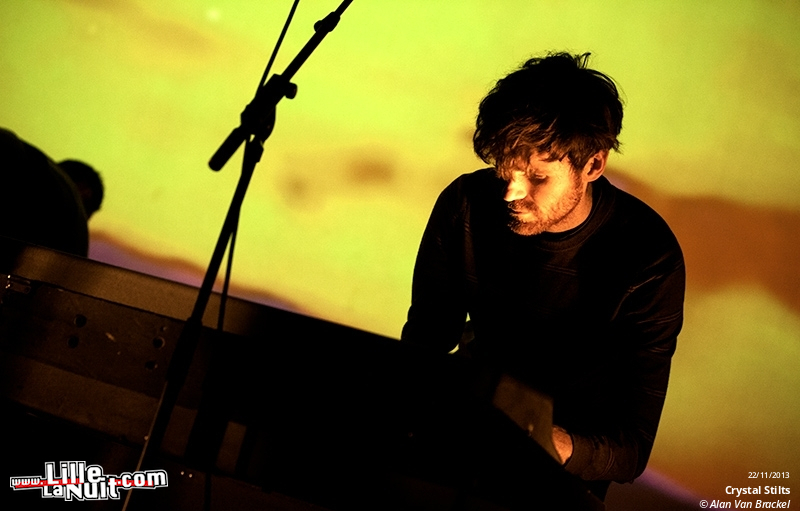 Crystal Stilts + The Holydrug Couple à De Kreun en live - photo n°13