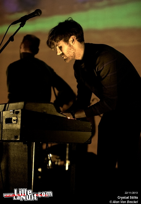 Crystal Stilts + The Holydrug Couple à De Kreun en live - photo n°5