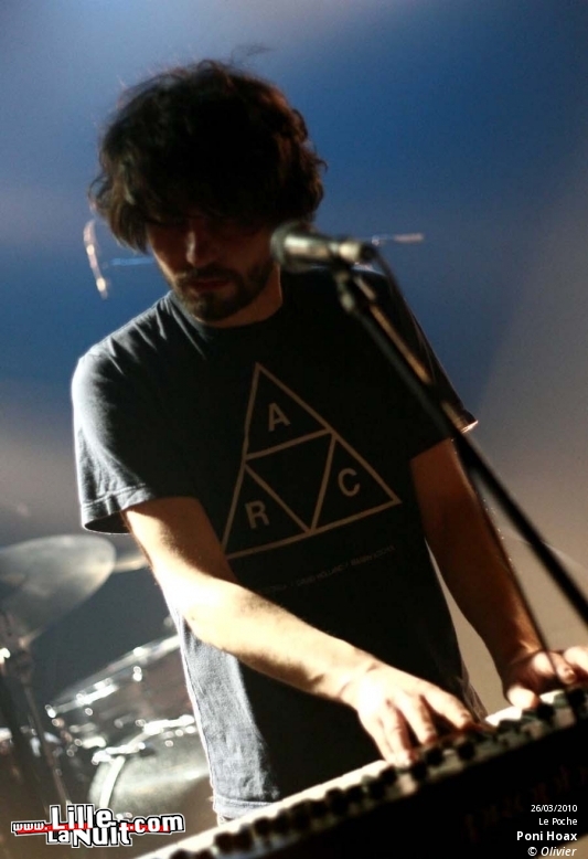 Poni Hoax au Poche de Béthune en live - photo n°6