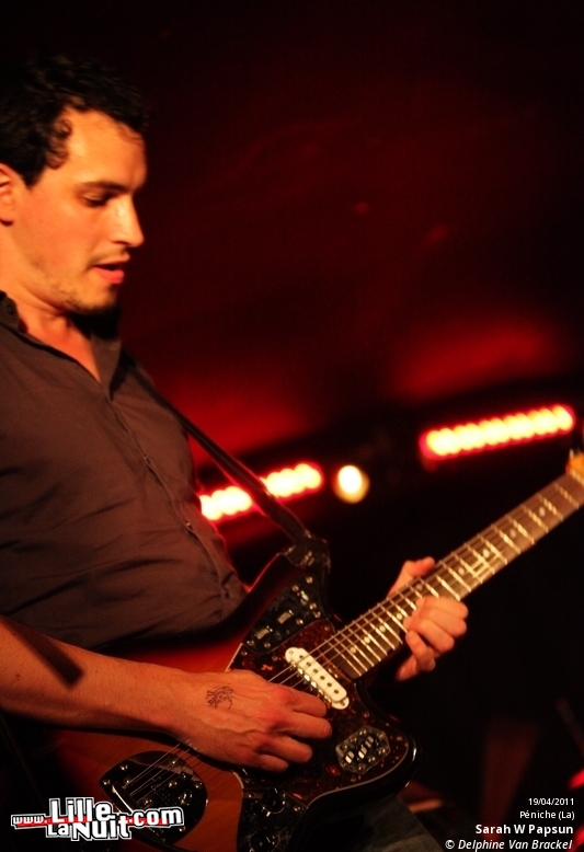 Sarah W Papsun + She’s A Boy à la Péniche – Paradis Artificiels en live - photo n°7