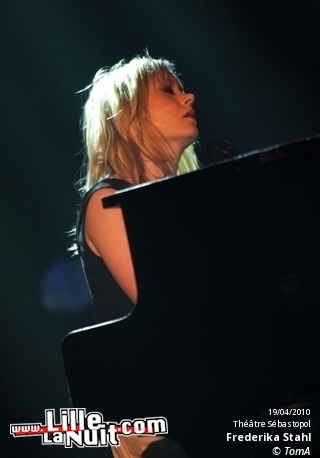 Coeur de Pirate & Fredrika Stahl au Théâtre Sebastopol en live - photo n°19