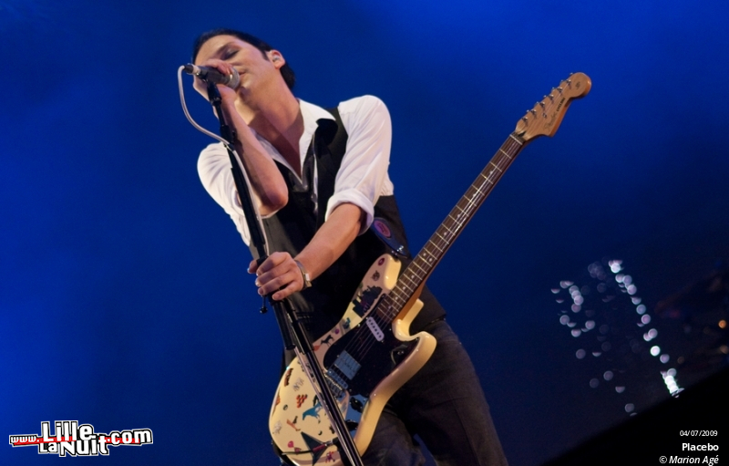 Expatriate, Ghinzu, Gossip, Bloc Party, Kaiser Chiefs, Placebo, Crookers au Main Square Festival en live - photo n°13