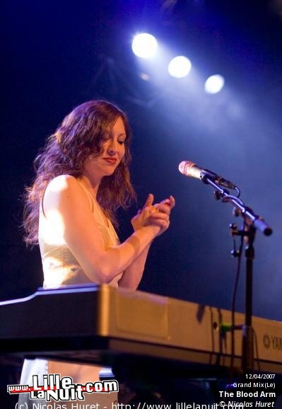 The Blood Arm & The Big Hatband au Grand Mix en live - photo n°5