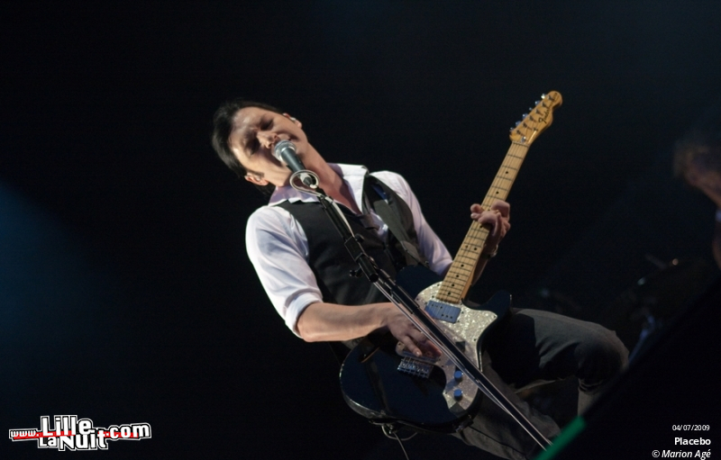 Expatriate, Ghinzu, Gossip, Bloc Party, Kaiser Chiefs, Placebo, Crookers au Main Square Festival en live - photo n°15