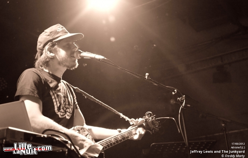 Jeffrey Lewis & The Junkyard + Louis Aguilar & The Crocodile Tears + Johan Asherton à l’Aéronef en live - photo n°5