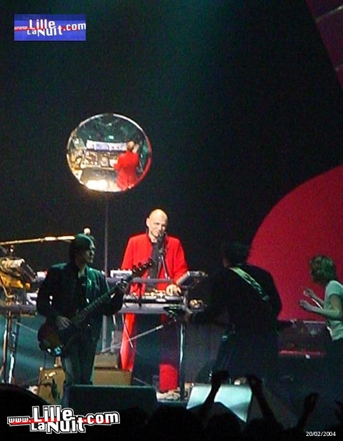 Concert de M (Matthieu Chédid) au Zénith de Lile en live - photo n°21