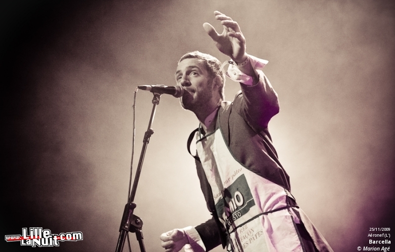 Barcella, Oldelaf & Monsieur D, As de Trêfle à l’Aéronef – Le Père Noël est-il un Rocker ? en live - photo n°17