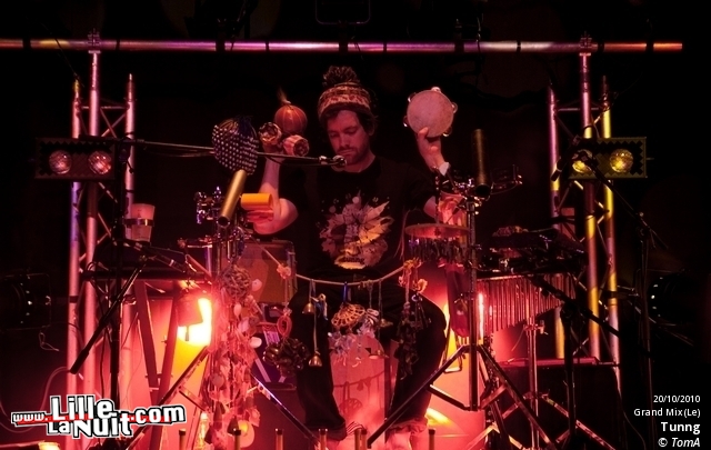 Tunng + Alice Lewis au Grand Mix en live - photo n°21