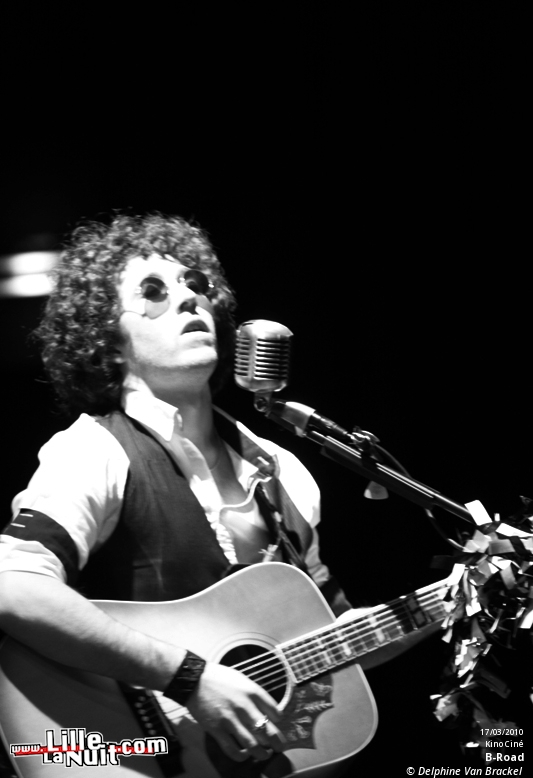 Rodrigue, Twenty Flight, Les ivresses de Caracole, Feini-X Crew, B-Road – Finale régionale du tremplin Musiques de R.U. en live - photo n°52