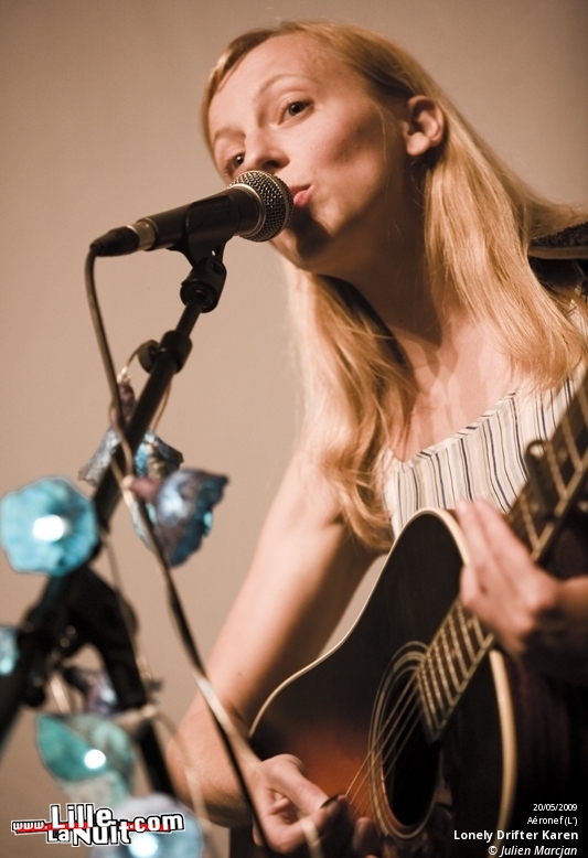 Lonely Drifter Karen à l’Aéronef en live - photo n°7