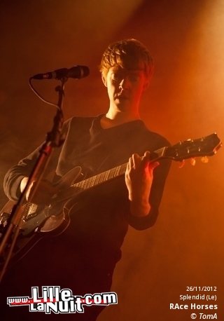Bat For Lashes + Race Horses au Splendid en live - photo n°3