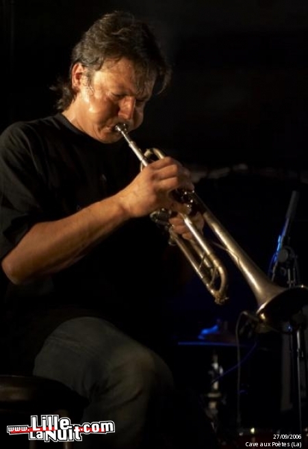 Mademoiselle K, Mell et Cactus in Love à La Cave aux Poètes en live - photo n°3