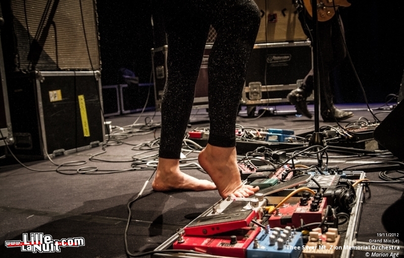 Thee Silver Mt. Zion Memorial Orchestra + Matana Roberts au Grand Mix de Tourcoing en live - photo n°11