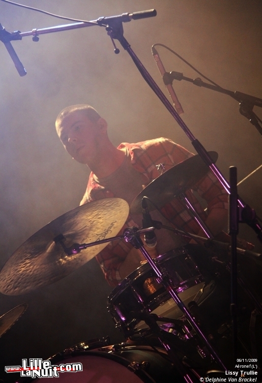 Le Festival des Inrocks – Passion Pit, Florence & The Machine, Lissy Trullie, Two Door Cinema Club en live - photo n°31