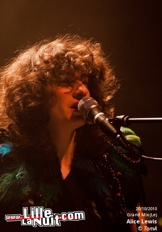 Tunng + Alice Lewis au Grand Mix en live - photo n°59