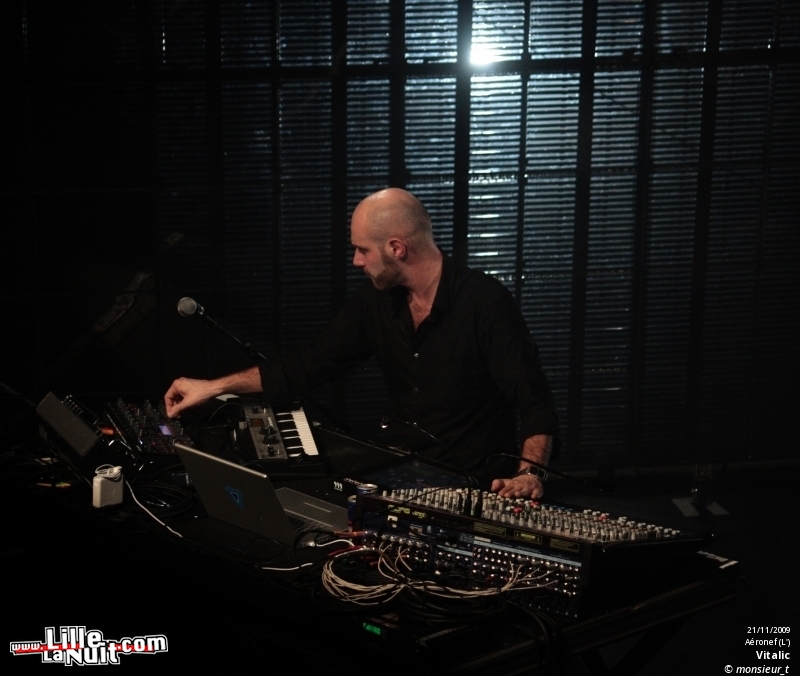 Vitalic & The Penelopes à l’Aéronef en live - photo n°5