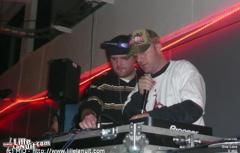 Blunt Posse, One Love et Civalizee à Anvers en live - photo n°12