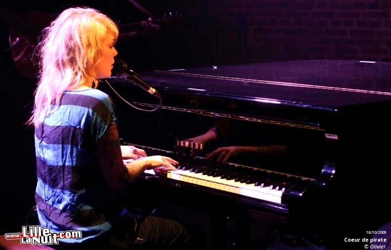 Edwin & Coeur de pirate au Poche de Béthune en live - photo n°14