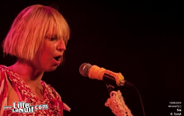 Sia + The Two à l’Aéronef en live - photo n°25