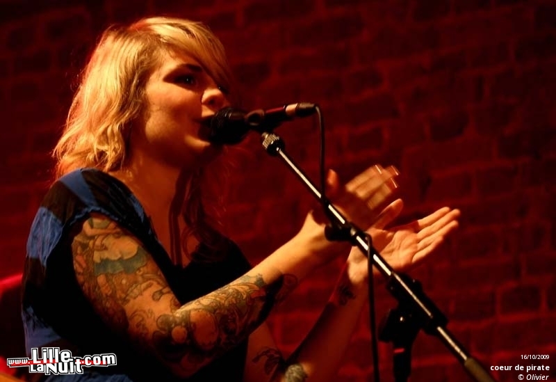 Edwin & Coeur de pirate au Poche de Béthune en live - photo n°8