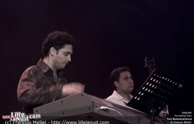 Couleur Café à Bruxelles (The Roots, Yuri, Johnny Clegg…) en live - photo n°2