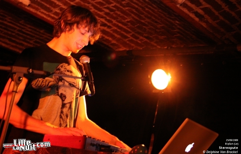 Douglas and the Beauties & Stereopute au Biplan en live - photo n°6