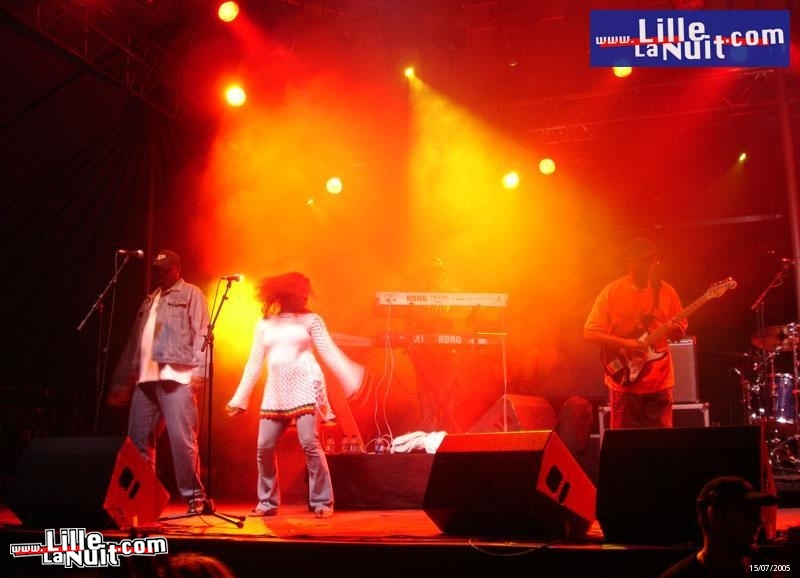 Festival de Dour 2005 – Jour 2 en live - photo n°8