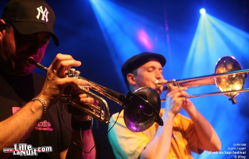 Sapi festival à Saint Jans Cappel en live - photo n°2