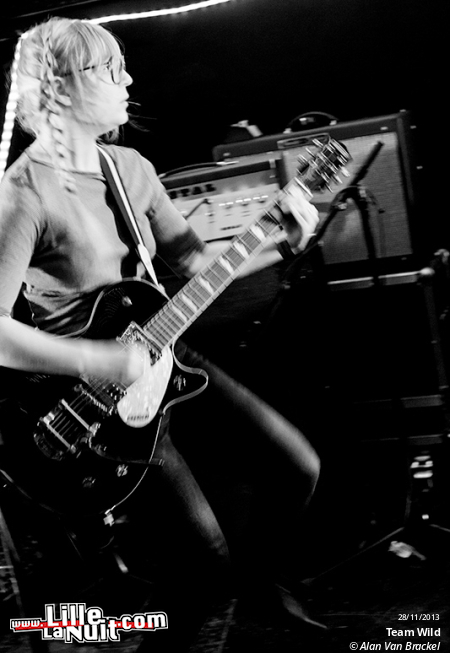 Scout Niblett + Team Wild à la Cave aux poètes – Ground Zero Festival en live - photo n°23