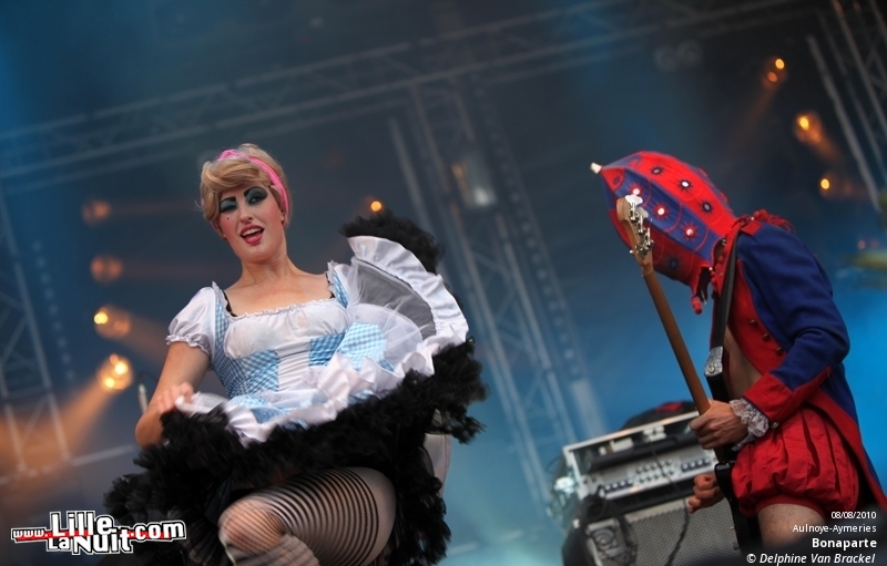 Les Nuits Secrètes – Jour 3 – George Clinton and Parliament Funkadelic, I’m From Barcelona, etc. en live - photo n°83