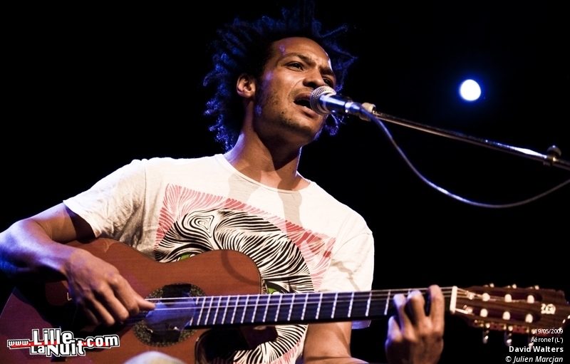 Bat for Lashes & David Walters à l’Aéronef en live - photo n°10