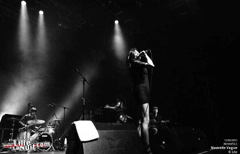 Nouvelle Vague + Samir Barris à l’Aéronef en live - photo n°3