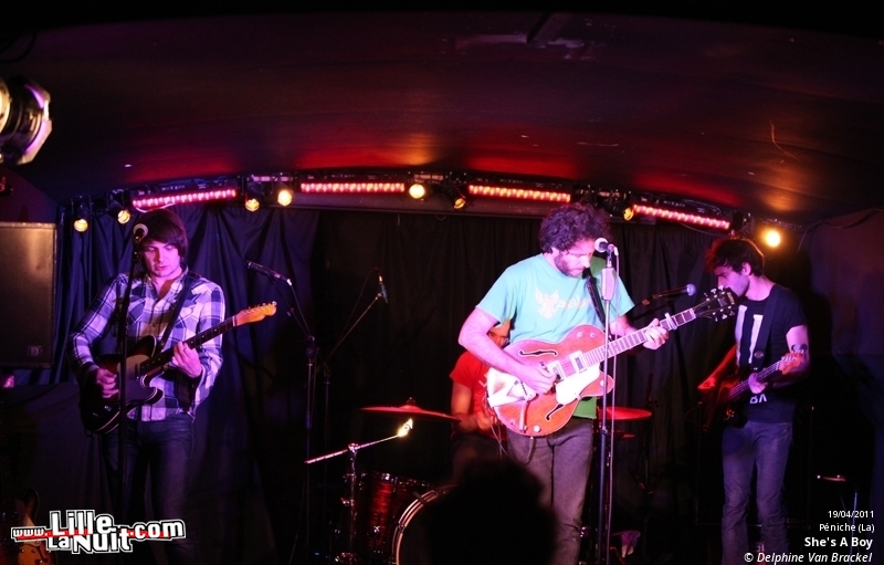 Sarah W Papsun + She’s A Boy à la Péniche – Paradis Artificiels en live - photo n°29