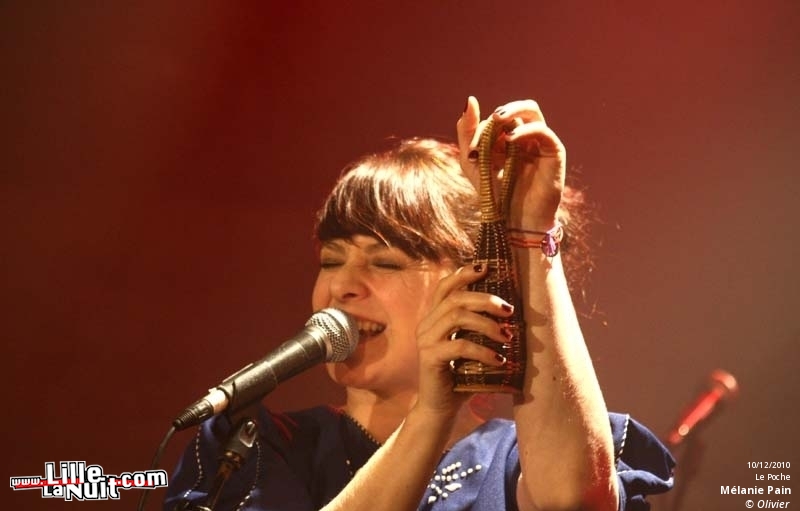 Lola Bai + Mélanie Pain au Poche de Béthune en live - photo n°18
