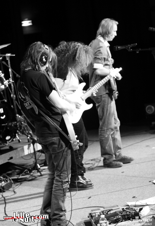 Rodrigue, Twenty Flight, Les ivresses de Caracole, Feini-X Crew, B-Road – Finale régionale du tremplin Musiques de R.U. en live - photo n°25