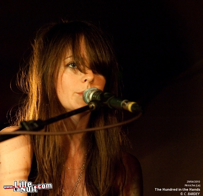 The Hundred In The Hands à la Péniche en live - photo n°1