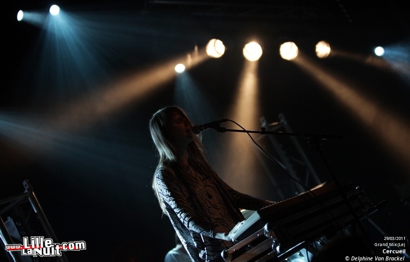 Festival Les Femmes s’en Mêlent : Cercueil + Glasser + Anika au Grand Mix en live - photo n°31