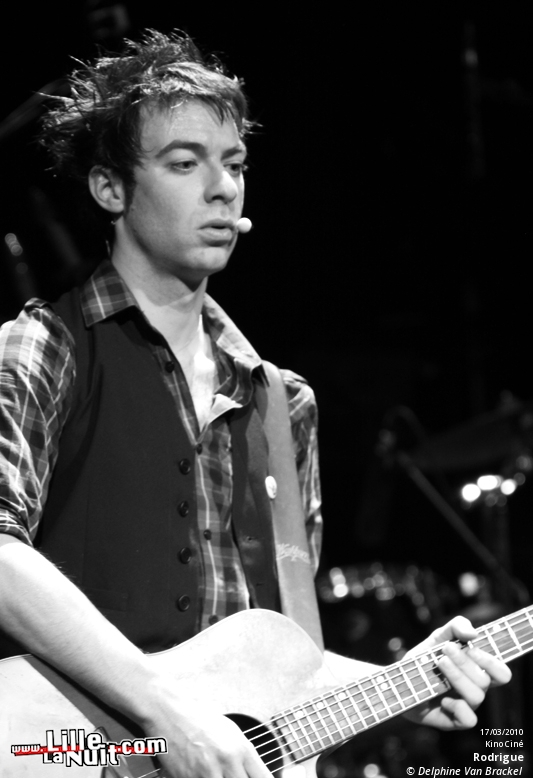 Rodrigue, Twenty Flight, Les ivresses de Caracole, Feini-X Crew, B-Road – Finale régionale du tremplin Musiques de R.U. en live - photo n°4