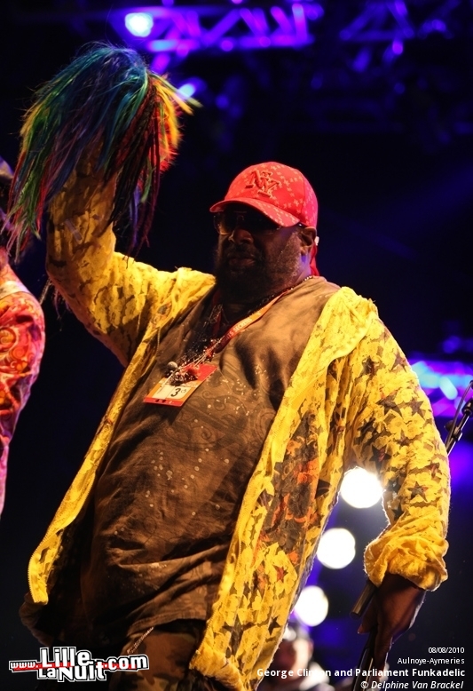 Les Nuits Secrètes – Jour 3 – George Clinton and Parliament Funkadelic, I’m From Barcelona, etc. en live - photo n°25