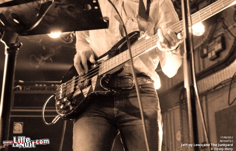 Jeffrey Lewis & The Junkyard + Louis Aguilar & The Crocodile Tears + Johan Asherton à l’Aéronef en live - photo n°11