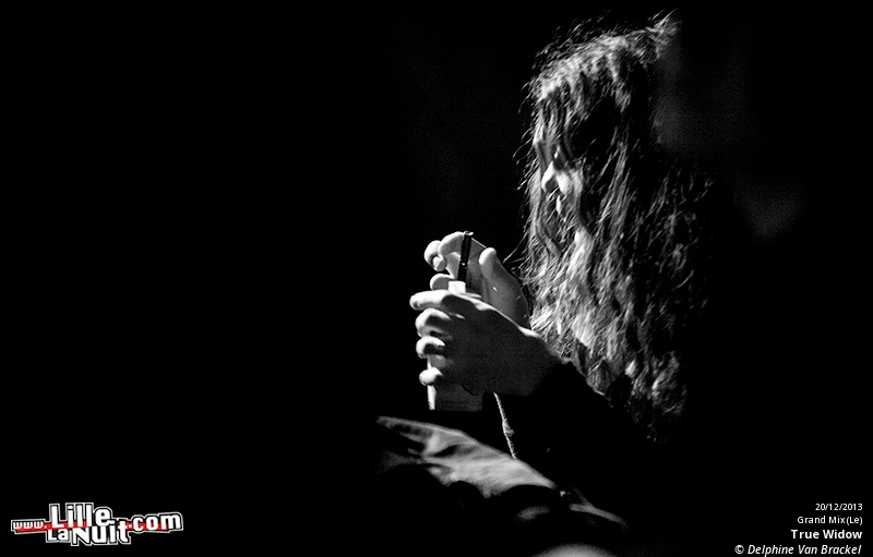 Kurt Vile + True Widow au Grand Mix en live - photo n°23