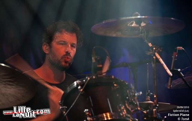 Fiction Plane + The Hall Effect au Splendid en live - photo n°45