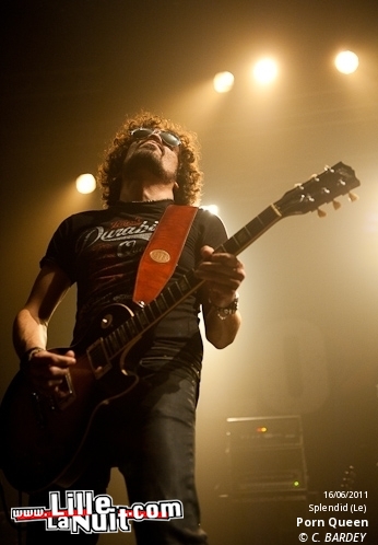 Duff McKagan’s Loaded + Porn Queen au Splendid en live - photo n°19